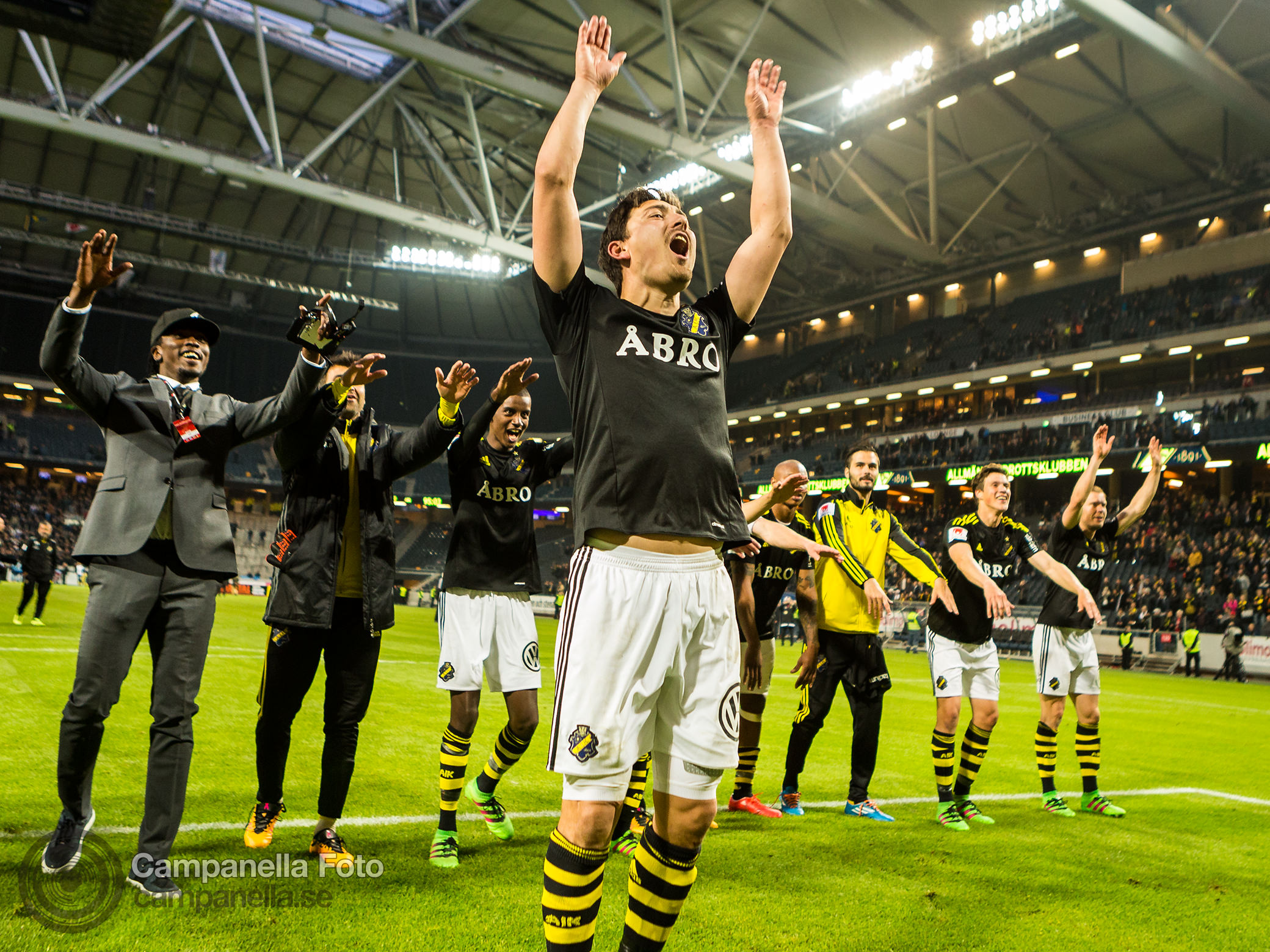 AIK crushes Djurgården and claims the derby - Michael Campanella Photography