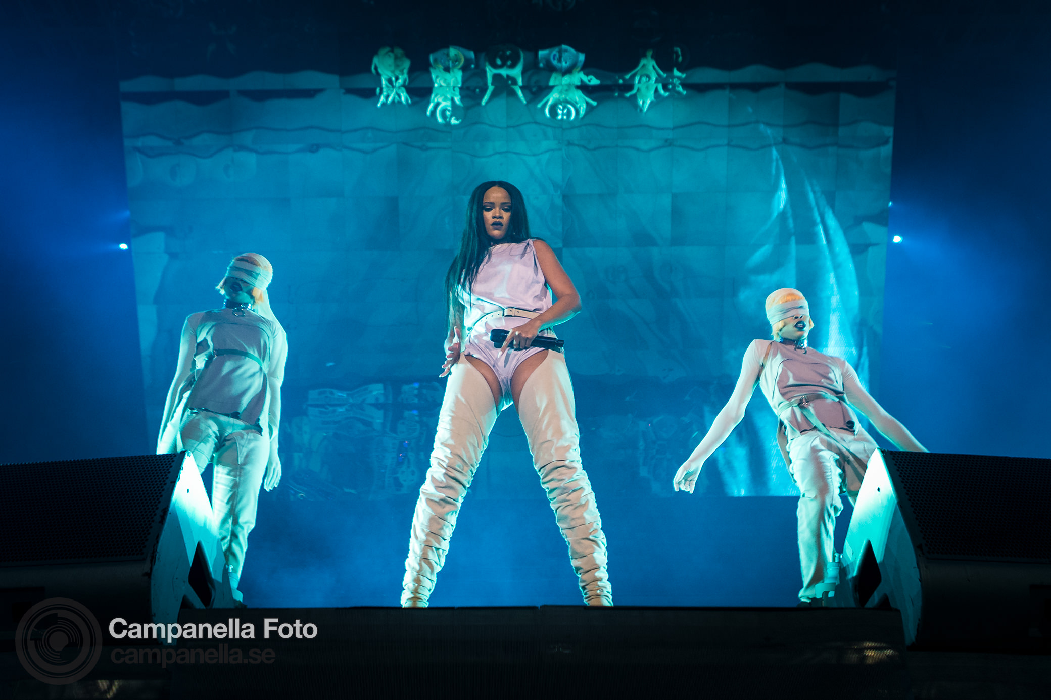 Rihanna performs in Stockholm - Michael Campanella Photography