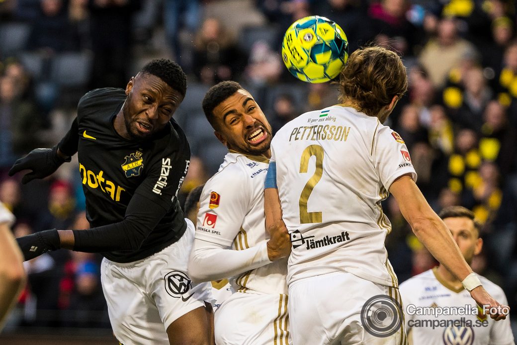 All square between AIK and Östersund - Michael Campanella Photography