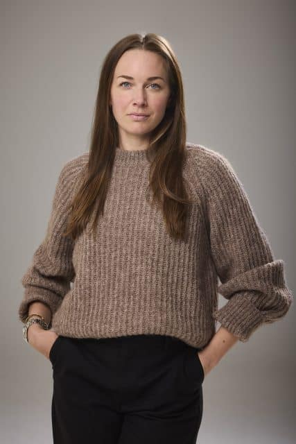 Gabriella Dishotsky (Studio Photographer - Michael Campanella)