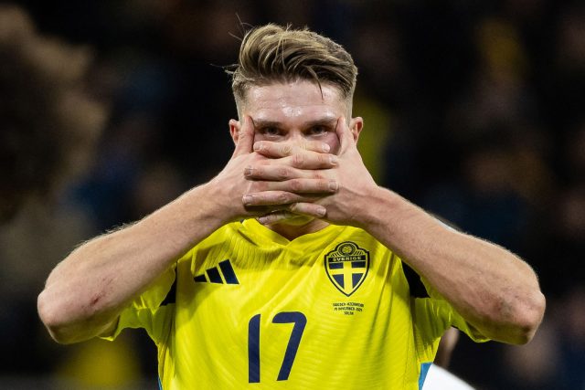 Viktor Gyökeres of Sweden (Sports Photographer - Michael Campanella)